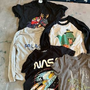 Boys T-shirt bundle (Dino/space)